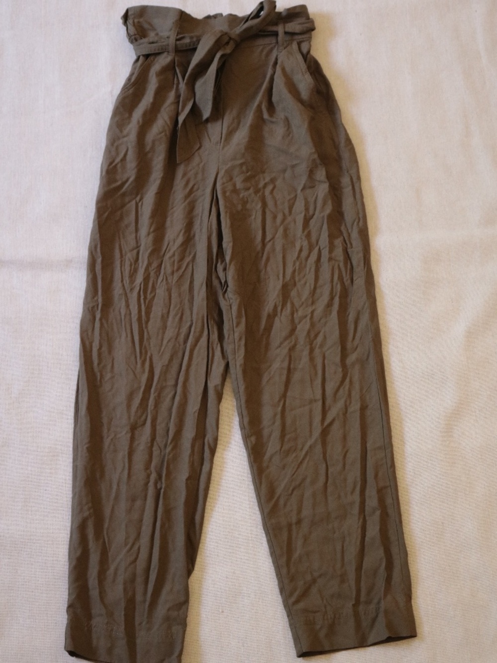 H&M Women’s Size 2 Olive Paperbag Waist Tie Belt High Rise Pants 100% Viscose